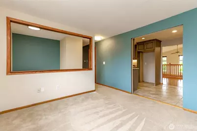 4992 31st Street NE, Federal Way, WA 98422 - Photo 5
