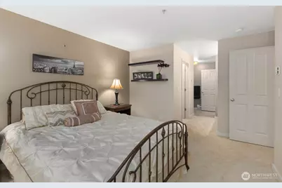 15325 SE 155th Place #V2, Renton, WA 98058 - Photo 17