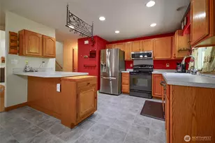 18840 Rampart Dr SE, Yelm, WA 98597 - Photo 9