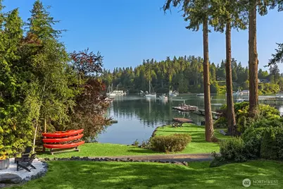 15041 Skogen Lane NE, Bainbridge Island, WA 98110 - Photo 3