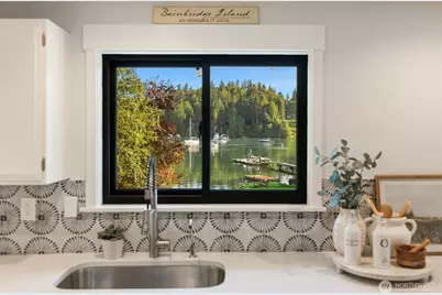 15041 Skogen Lane NE, Bainbridge Island, WA 98110 - Photo 17