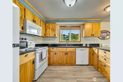 30406 H Street, Ocean Park, WA 98640 - Photo 9