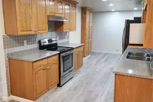 8810 NE 187th St, Bothell, WA 98011 - Photo 9