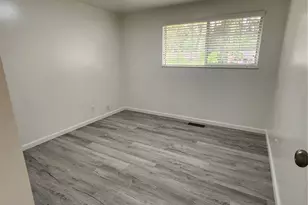 8810 NE 187th St, Bothell, WA 98011 - Photo 23
