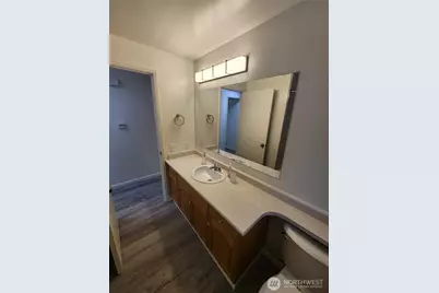 8810 NE 187th Street, Bothell, WA 98011 - Photo 31