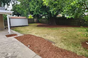 8810 NE 187th St, Bothell, WA 98011 - Photo 39