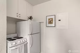 1516 E Republican St, Seattle, WA 98112 - Photo 13