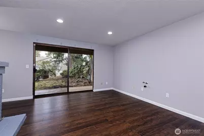 15120 Sunwood Boulevard #OO11, Seattle, WA 98188 - Photo 25