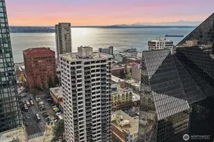 2100 3rd Ave, Seattle, WA 98121 - Photo 27