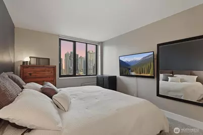 2100 3rd Avenue #2601, Seattle, WA 98121 - Photo 11