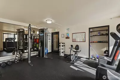 2100 3rd Avenue #2601, Seattle, WA 98121 - Photo 23