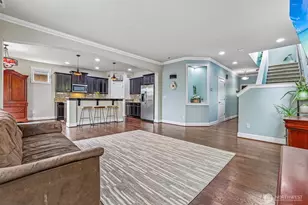 10015 1st St NE, Lake Stevens, WA 98258 - Photo 5