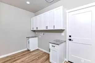 2427 Cambridge Ct, Langley, WA 98260 - Photo 19