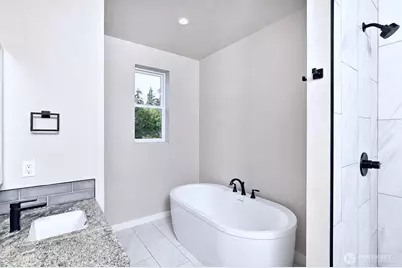 2427 Cambridge Court, Langley, WA 98260 - Photo 15