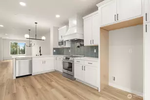 16823 Alder Way, Lynnwood, WA 98037 - Photo 7