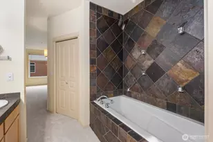 1900 Alaskan Wy, Seattle, WA 98101 - Photo 21