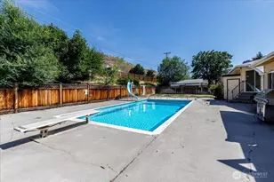 801 Tulip St, Coulee Dam, WA 99116 - Photo 3