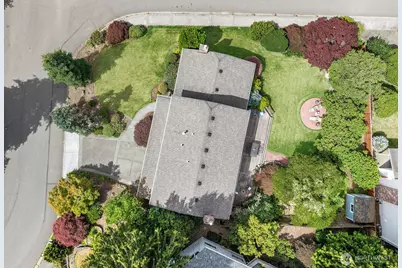 4400 157th Avenue SE, Bellevue, WA 98006 - Photo 33