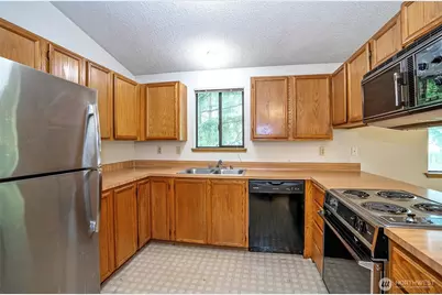 5208 63rd Avenue Ct W, University Place, WA 98467 - Photo 15