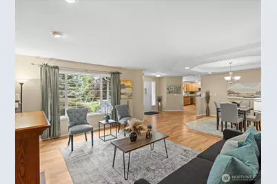 18319 Driftwood Drive E, Lake Tapps, WA 98391 - Photo 11