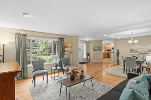 18319 Driftwood Dr E, Lake Tapps, WA 98391 - Photo 11