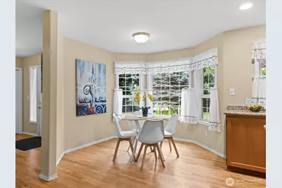 18319 Driftwood Drive E, Lake Tapps, WA 98391 - Photo 17