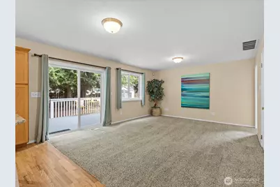 18319 Driftwood Drive E, Lake Tapps, WA 98391 - Photo 21