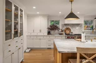7306 Island Crest Way, Mercer Island, WA 98040 - Photo 11