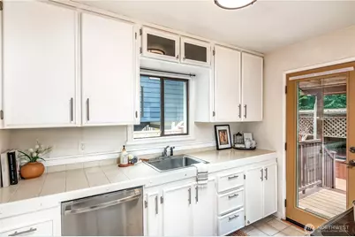 8447 35th Avenue SW, Seattle, WA 98126 - Photo 11