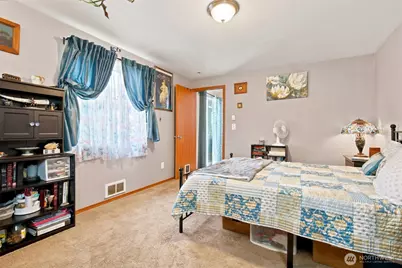 2311 W 12th Street, Port Angeles, WA 98363 - Photo 17