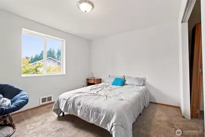 2311 W 12th Street, Port Angeles, WA 98363 - Photo 15