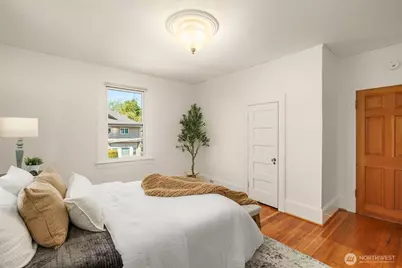 732 15th Avenue, Seattle, WA 98122 - Photo 23