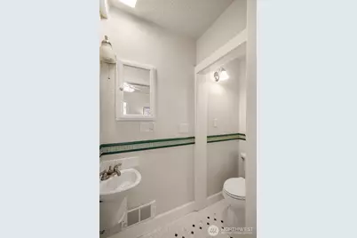 732 15th Avenue, Seattle, WA 98122 - Photo 19