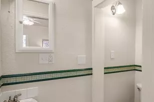732 15th Ave, Seattle, WA 98122 - Photo 19