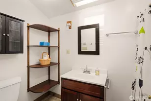 732 15th Ave, Seattle, WA 98122 - Photo 35