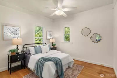 732 15th Avenue, Seattle, WA 98122 - Photo 17