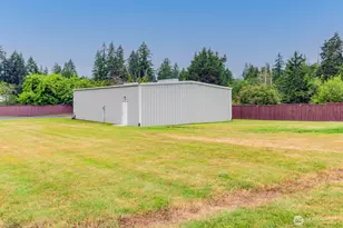5207 Erlands Point Rd NW, Bremerton, WA 98312 - Photo 7