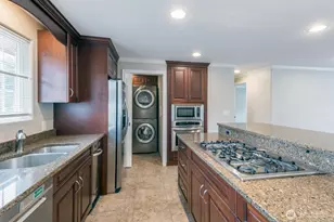 5207 Erlands Point Rd NW, Bremerton, WA 98312 - Photo 15