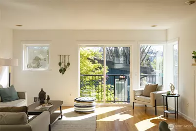 3425 21st Avenue W #A, Seattle, WA 98199 - Photo 7