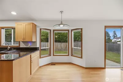 19022 102nd Avenue SE, Renton, WA 98055 - Photo 11