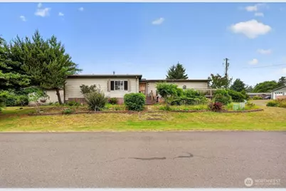 701 Edgewood Avenue NE, Ocean Shores, WA 98569 - Photo 1