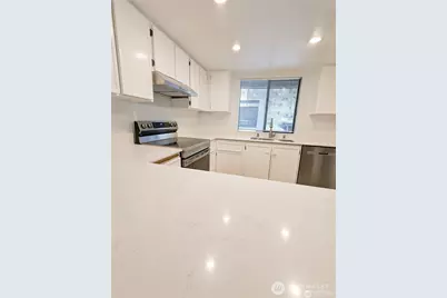 3518 109th Place NE #222, Bellevue, WA 98004 - Photo 21