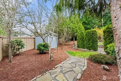 7041 Eagle Lake Drive SE, Snoqualmie, WA 98065 - Photo 25