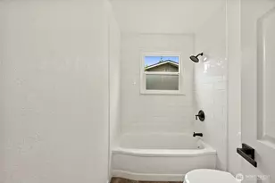 8811 SW Wildwood Ave, Lakewood, WA 98498 - Photo 15