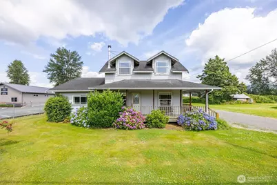 902 Nooksack Avenue, Nooksack, WA 98276 - Photo 1