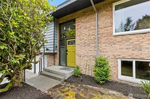 8707 Maple Ln, Edmonds, WA 98026 - Photo 5