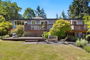 8707 Maple Ln, Edmonds, WA 98026 - Photo 33