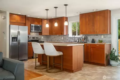 21010 22nd Avenue W, Lynnwood, WA 98036 - Photo 5