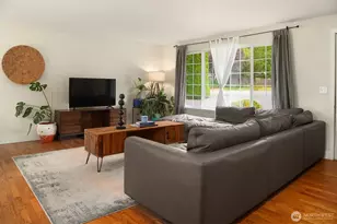 21010 22nd Ave W, Lynnwood, WA 98036 - Photo 3