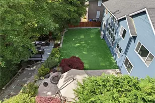 1403 240th Way SE, Sammamish, WA 98075 - Photo 37